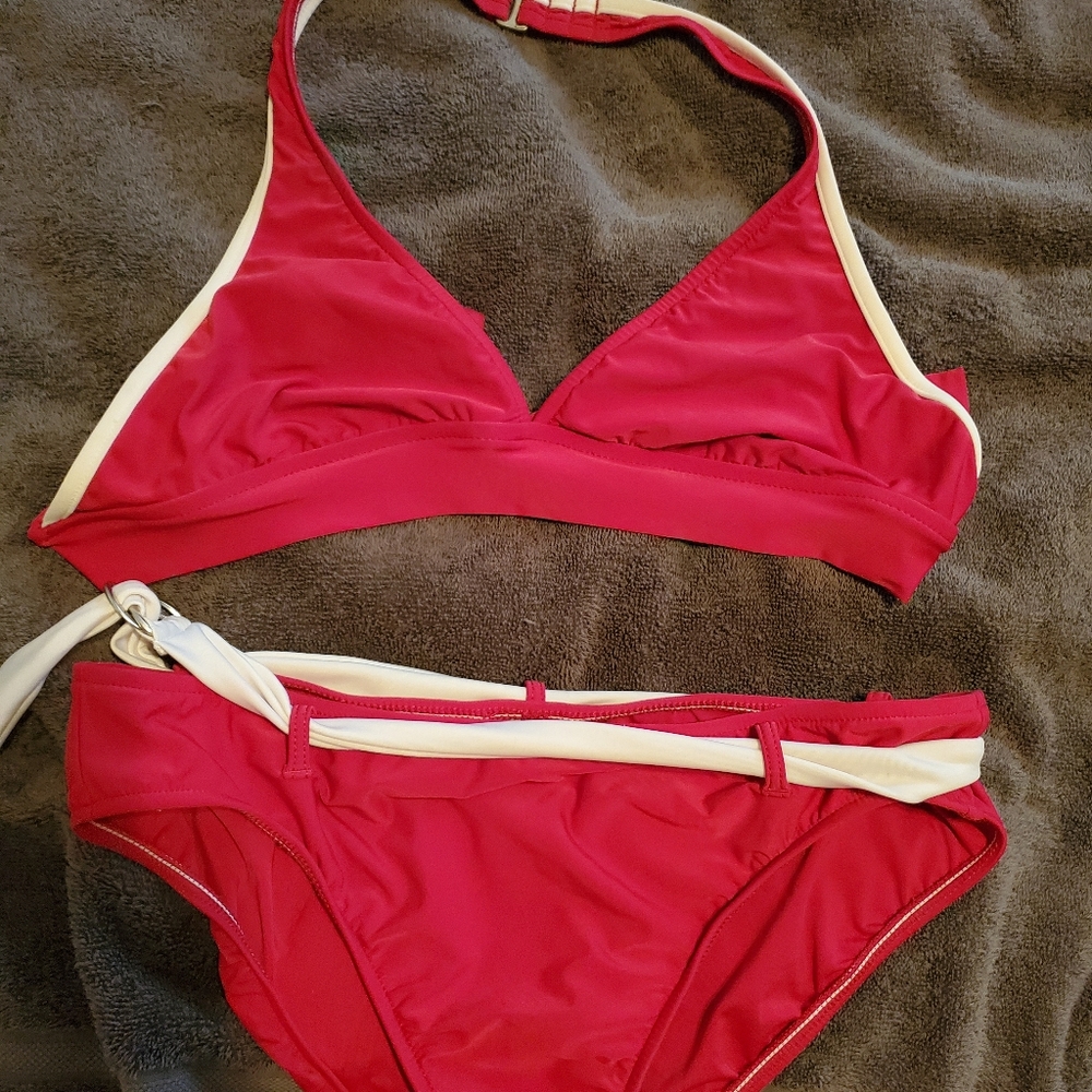 Leilani bikini